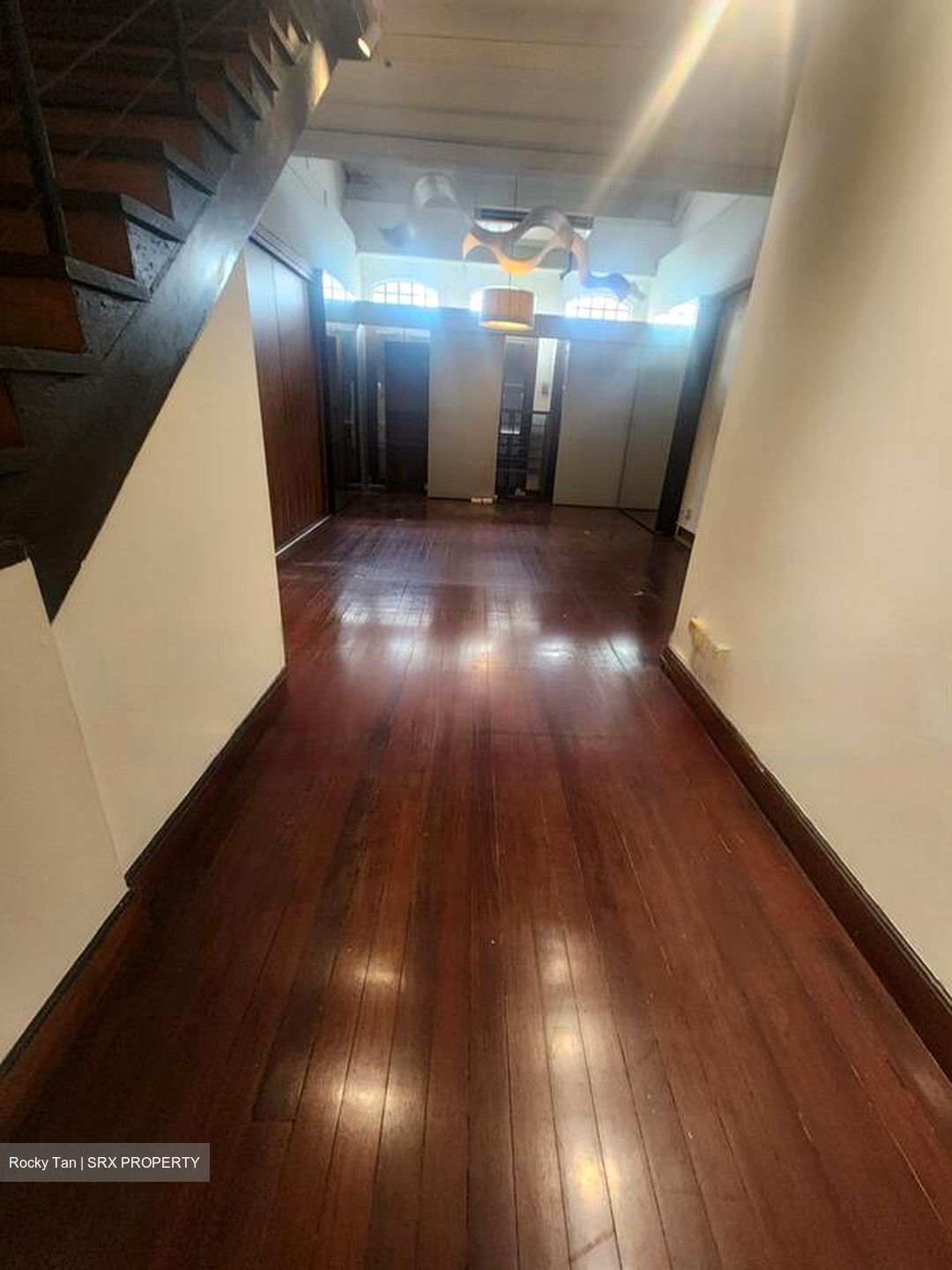 Crawford Court (D7), Retail #453516421
